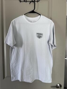 Patagonia Responsibili-Tee Shirt Mens Medium Austin Texas White Tee